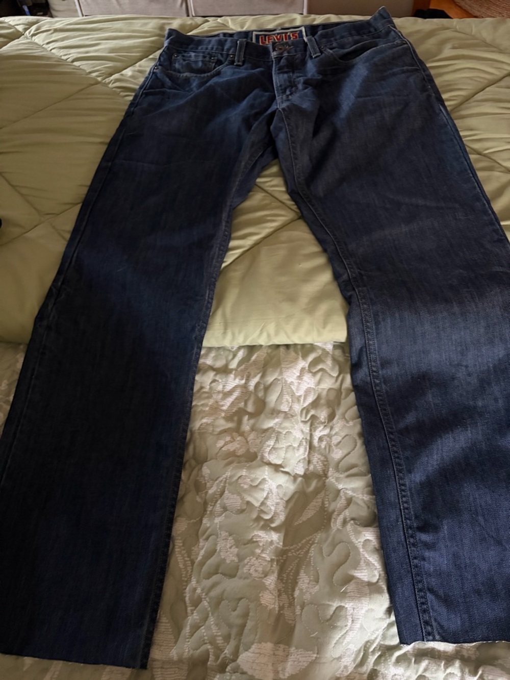 Levi's Men's Slim Straight-Leg 514 Jeans Size 33x31 Raw hem 100% cotton
